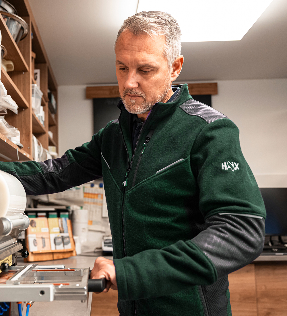 1000x1100px_951055_wool-jacket-green-olive 1000x1100px_951055_wool-jacket-green-olive