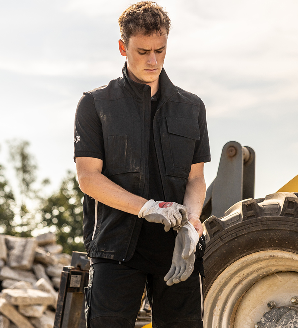 951029_work21_vest-black_1000x1100 951029_work21_vest-black_1000x1100