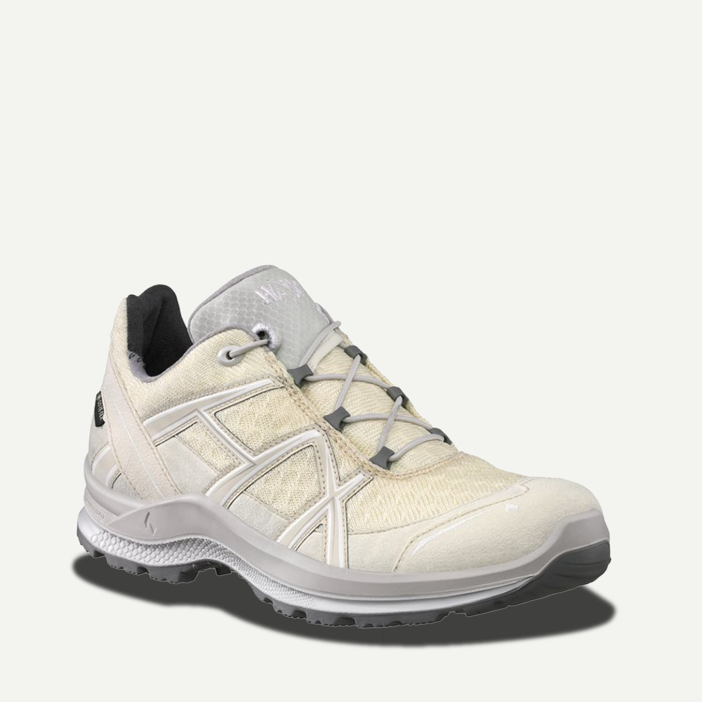 HAIX Black Eagle Adventure 2.2 GTX Ws low/ivory-cream