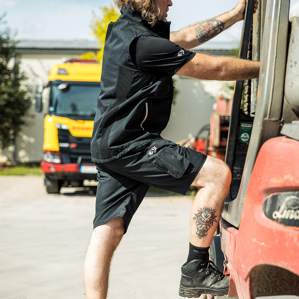 Bermuda-black bermuda-black01910