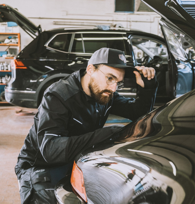 Autowerkstatt, Mechaniker, Kopfhaube, Cap, Autoinspection